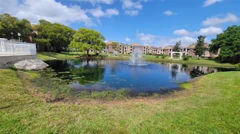 4400 Thornbriar Lane #201, Orlando FL - photo 18 of 31