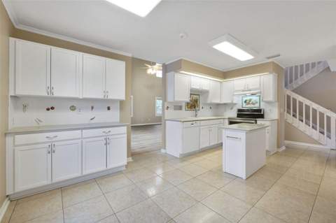 2574 Sage Drive, Kissimmee FL - photo 23 of 40