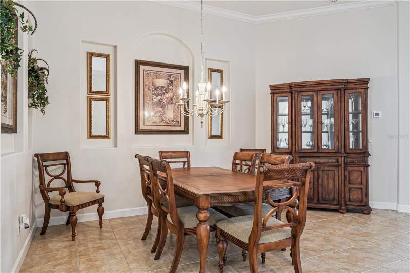 5 bedroom Single Family Residence at 1949 Deerview Place, Hidden Cove, Longwood — photo 4