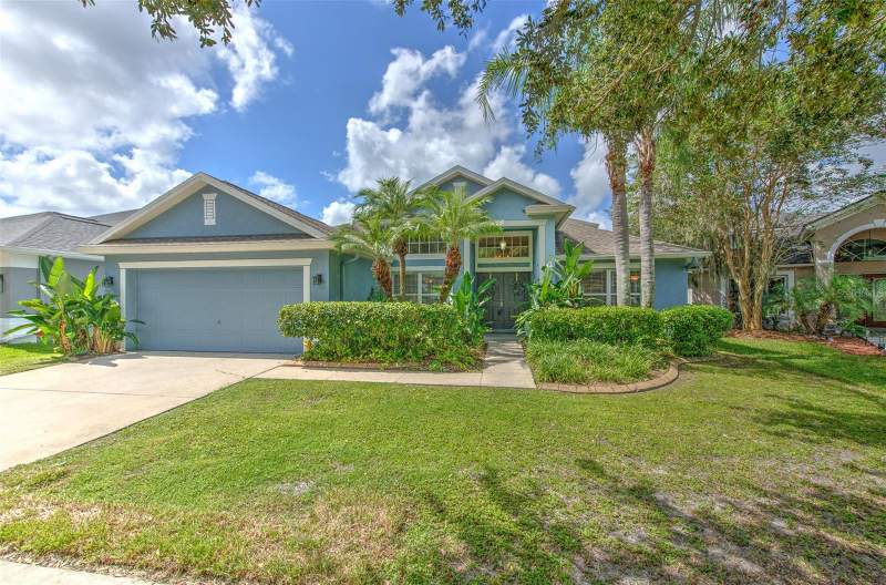 4 bedroom Single Family Residence at 5847 Heronrise Crescent Drive, Fishhawk Ranch Ph 2 Prcl, Lithia — photo 1