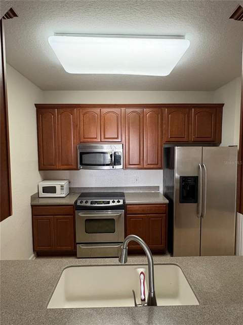 4102 Breakview Drive #40103, Orlando FL - photo 7 of 17