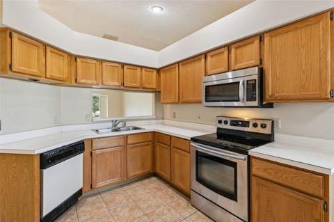 1052 Brielle Avenue, Oviedo FL - photo 16 of 44