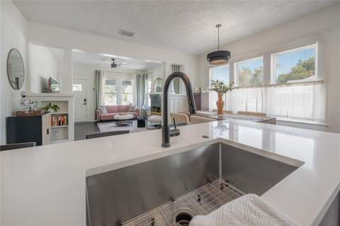 2831 N Morgan Street, Tampa FL - photo 23 of 41