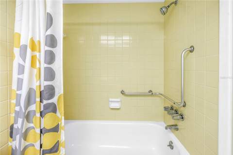 5095 Bay Street #317, St Petersburg FL - photo 17 of 32