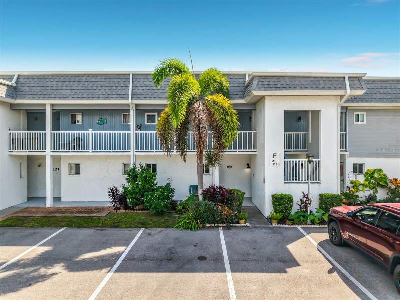 1 bedroom Condominium at 22375 Edgewater Drive #120, Edgewater Village, Port Charlotte — photo 2