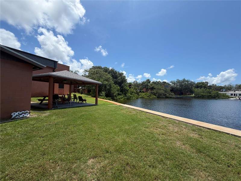 2 bedroom Condominium at 4805 Alt 19 #712, Cove Spgs Condo, Palm Harbor — photo 2