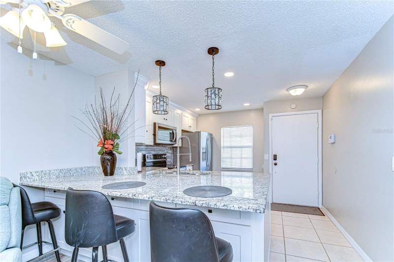 2 bedroom Condominium at 13870 Oakwood Lane #13870, Mission Oaks Condo, Seminole — photo 2