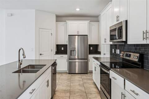 2975 Addison Boulevard, St Cloud FL - photo 13 of 33