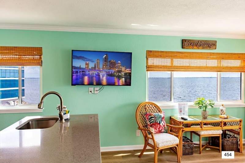 1 bedroom Condo - Hotel at 2506 N Rocky Point Drive #454, Sailport Resort Condo On, Tampa — photo 3