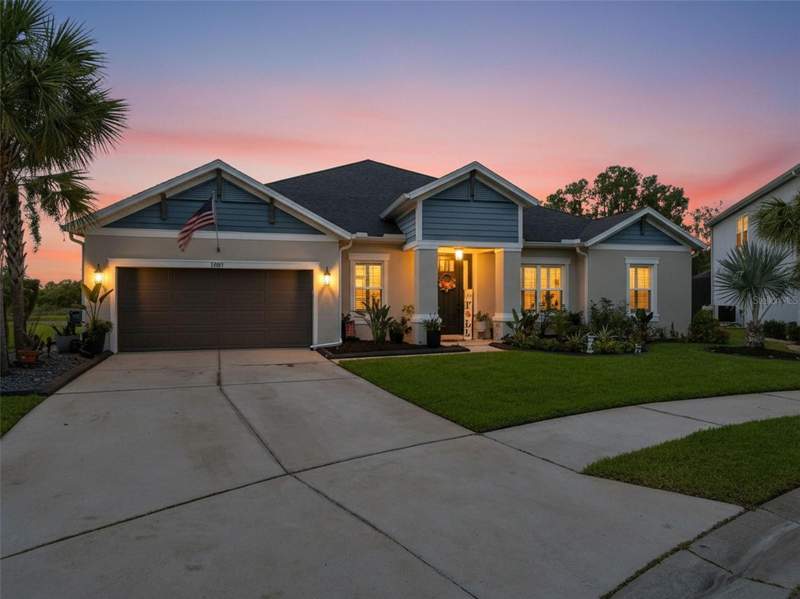 4 bedroom Single Family Residence at 33655 Willow Point Court, Watergrass Pcls D-2 D-3 D-4, Wesley Chapel — photo 2