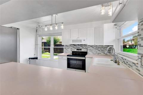 545 Hunter Circle, Kissimmee FL - photo 9 of 28