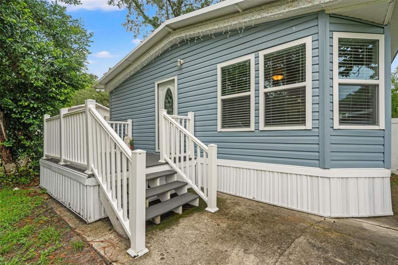 2 bedroom Manufactured Home at 237 Monroe Avenue, Masaryktown, Brooksville — photo 2