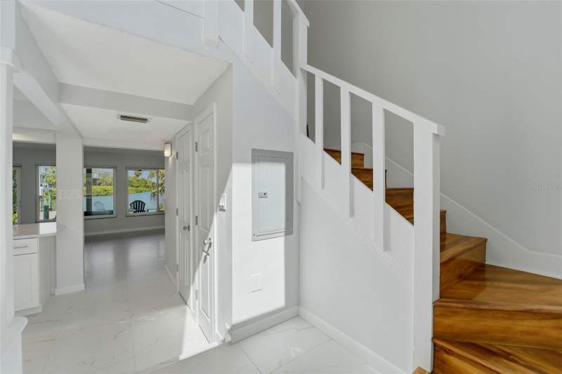 2 bedroom Townhouse at 833 E Gulf Boulevard #103, La Hacienda Condo, Indian Rocks Beach — photo 4