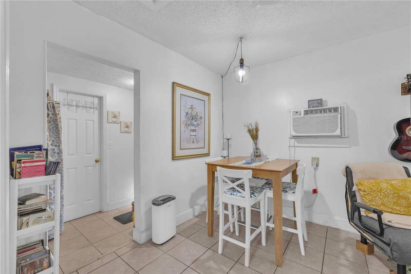 2 bedroom Single Family Residence at 1006 Gray Street, Strawberry Terrace South, Plant City — photo 5