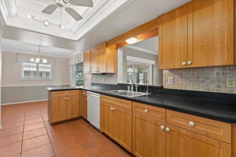 1507 N Knollwood Drive, Bradenton FL - photo 11 of 54