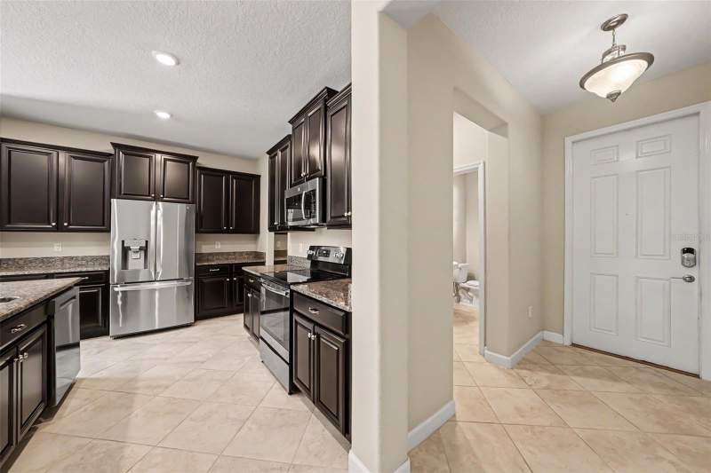 4 bedroom Single Family Residence at 10032 Sage Creek Drive, Belmont North Ph 2A, Sun City Center — photo 5