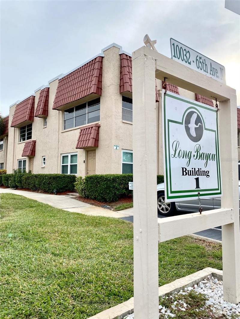 2 bedroom Condominium at 10032 65th Avenue #17, Long Bayou, St Petersburg — photo 2