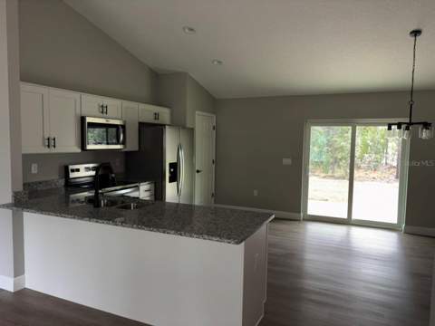 830 W Hemlock Drive, Dunnellon FL - photo 10 of 28