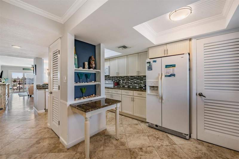 2 bedroom Condominium at 7435 Bayshore Drive #303, Lands End At Sunset Beach Condo, Treasure Island — photo 5