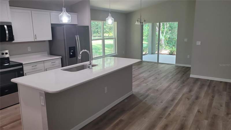 3 bedroom Single Family Residence at 19447 SW 98th Place Road, Rainbow Spgs 5th Rep, Dunnellon — photo 3