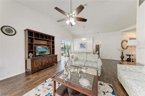 4907 Kilty Court, Bradenton FL - photo 10 of 67