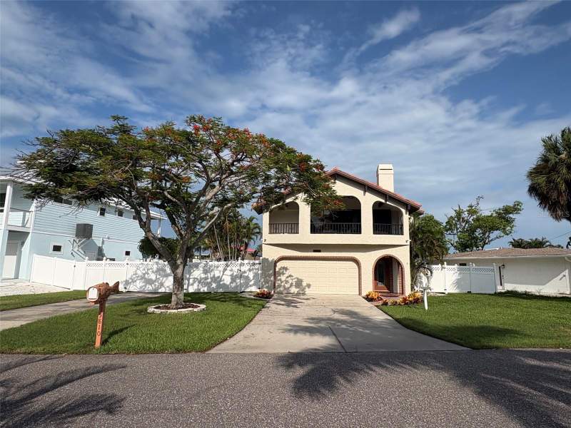 3 bedroom Single Family Residence at 15810 Redington Drive, Lone Palm Beach 2nd Add, Redington Beach — photo 4