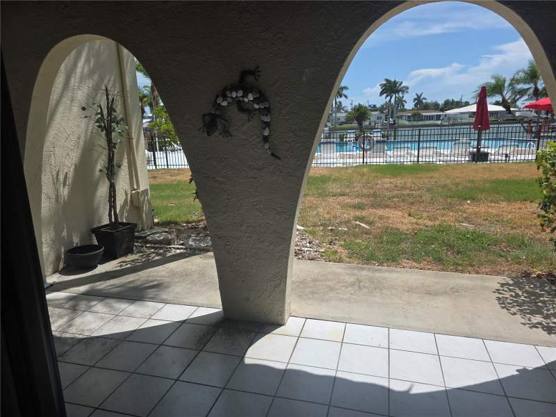 2 bedroom Condominium at 507 Plaza Seville Court #15, La Costa Brava Condo 1, St Petersburg — photo 5