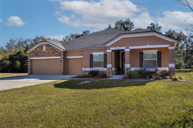 4 bedroom Single Family Residence at 6075 SW 215th Terrace, Half Moon Station, Newberry — photo 4