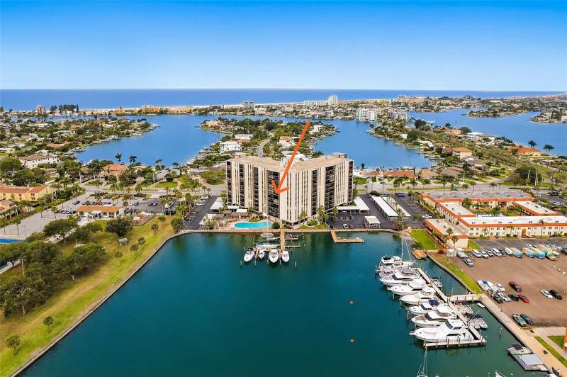2 bedroom Condominium at 10355 Paradise Boulevard #608, Paradise Island Towers Condo, Treasure Island — photo 3