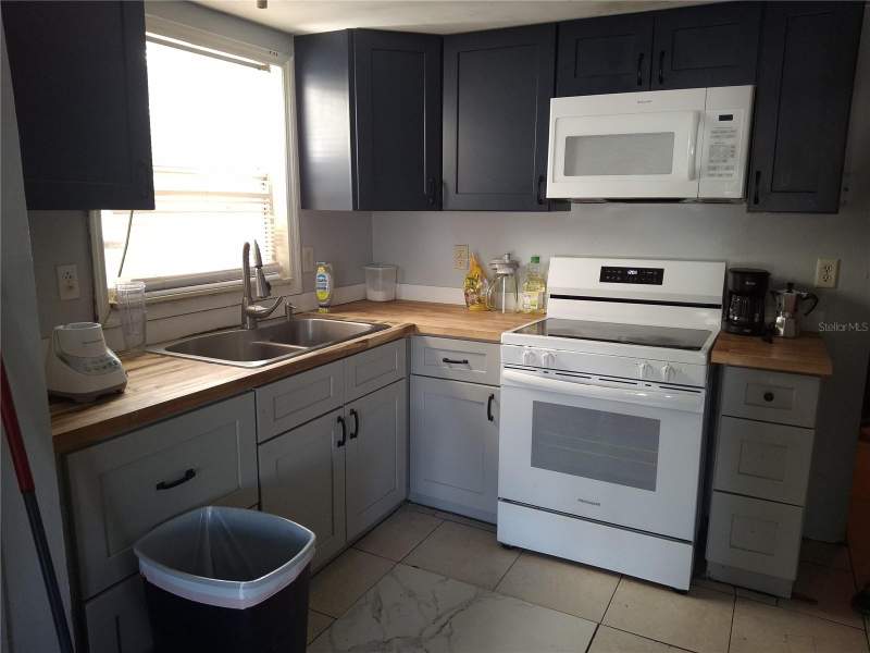 3 bedroom Single Family Residence at 1127 Auburn Street, Wildwood, Clearwater — photo 3