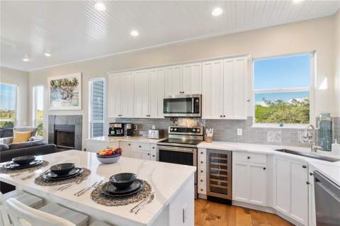 7325 Holly Road, Terra Ceia FL - photo 8 of 77