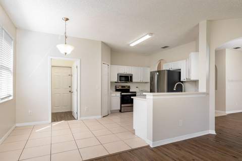 4936 Bellthorn Drive, Orlando FL - photo 7 of 29