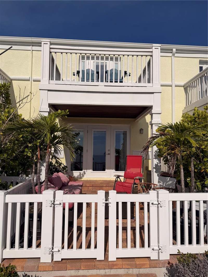 2 bedroom Townhouse at 5050 Coquina Key Drive, Waterside At Coquina Key South, St Petersburg — photo 2