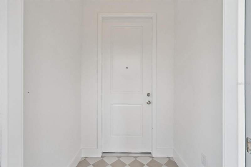 5 bedroom Single Family Residence at 17602 Japonica Bloom Drive, Northlake At Ovation, Winter Garden — photo 2