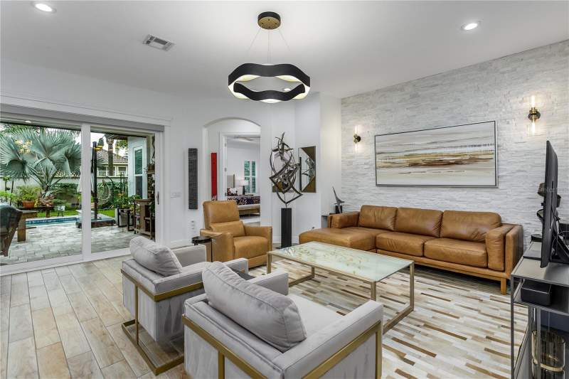 4 bedroom Single Family Residence at 14732 San Marsala Court, Waterchase Ph 2, Tampa — photo 4