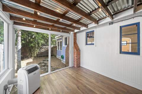 1320 Charlotte Avenue, Sarasota FL - photo 21 of 44