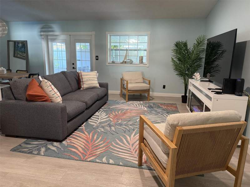 3 bedroom Single Family Residence at 10026 83rd Circle, Bent Tree Estates East, Seminole — photo 2