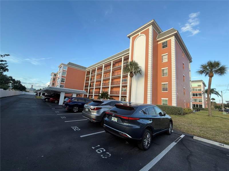 Crosswinds Colony One Condo