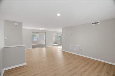 3104 Salisbury Drive, Holiday FL - photo 7 of 29