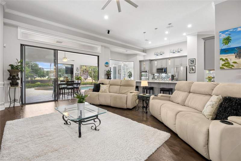 5 bedroom Single Family Residence at 11325 Preston Cove Road, Preston Cove Sub, Clermont — photo 3