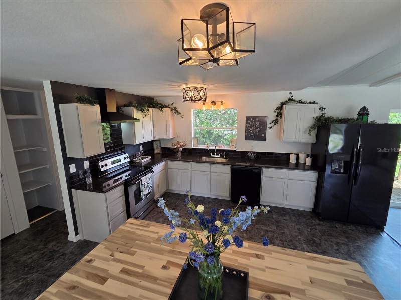 3 bedroom Manufactured Home at 47807 State Road 19, Frst Campsites, Altoona — photo 3