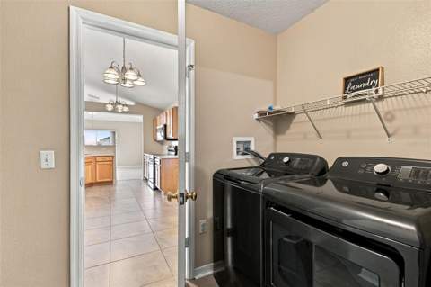 2317 Walnut Canyon Drive, Kissimmee FL - photo 17 of 44