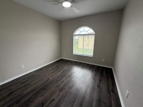 10201 Indian Creek Drive #10B, Poinciana FL - photo 12 of 17