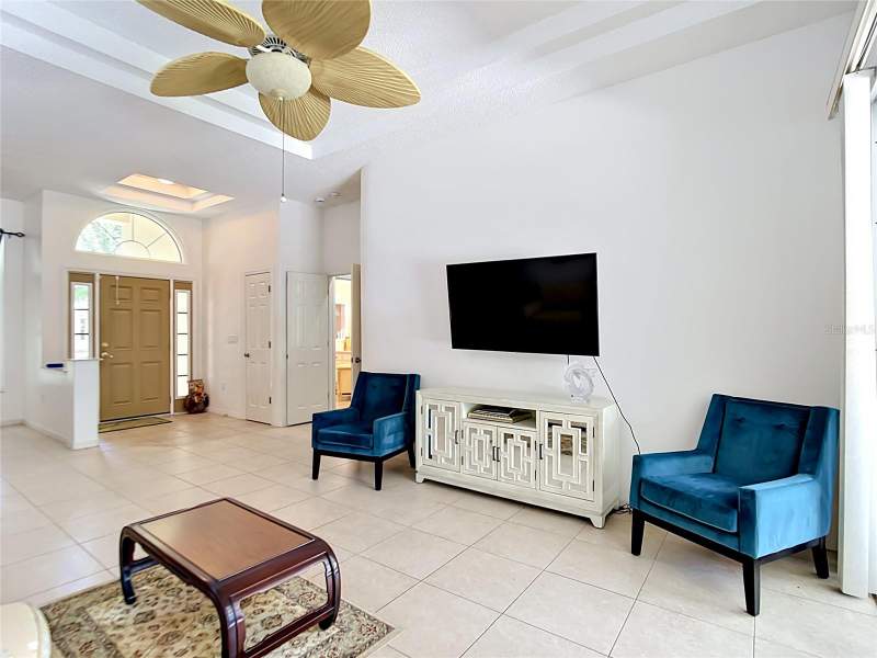 4 bedroom Single Family Residence at 1216 Whitney Drive, Chestnut Creek Manors, Venice — photo 5