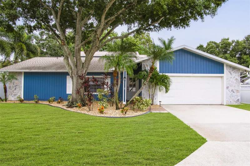 5 bedroom Single Family Residence at 9737 135TH STREET, COUNTRY GENTLEMEN ACRES, SEMINOLE — photo 1