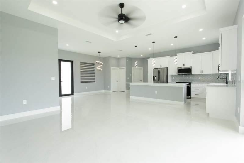 3 bedroom Single Family Residence at 3508 29th Street, Lehigh Acres Rep Sec 02, Lehigh Acres — photo 3