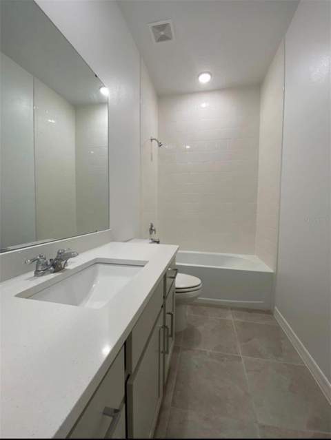 2668 Spider Lily Court, Clermont FL - photo 16 of 36