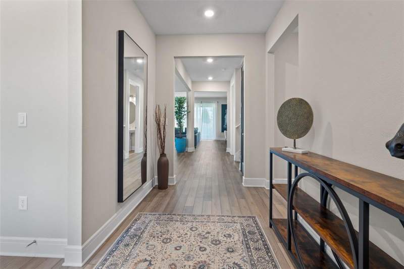 5 bedroom Single Family Residence at 15203 Willow Ridge Drive, Willow Ridge, Montverde — photo 2