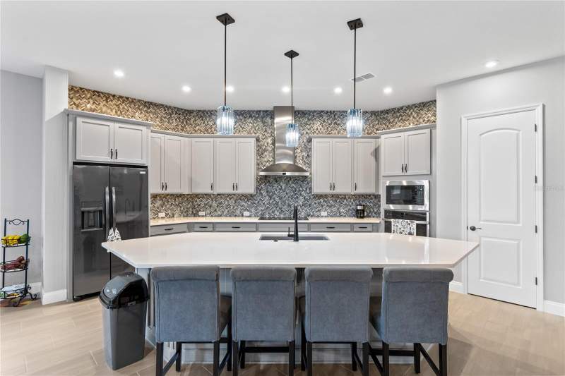 4 bedroom Single Family Residence at 6526 Circle Rock Way, Weslyn Park, St Cloud — photo 3