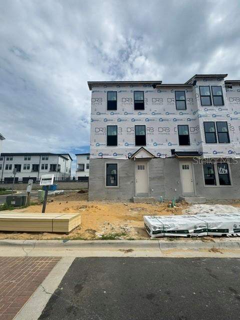 4 bedroom Townhouse at 15153 Groveside Road, Parkview At Hamlin, Winter Garden — photo 2